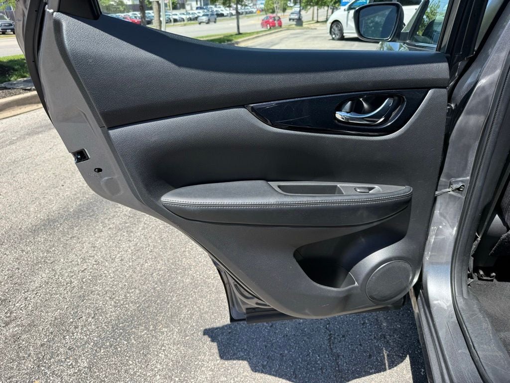 2020 Nissan Rogue Sport SV