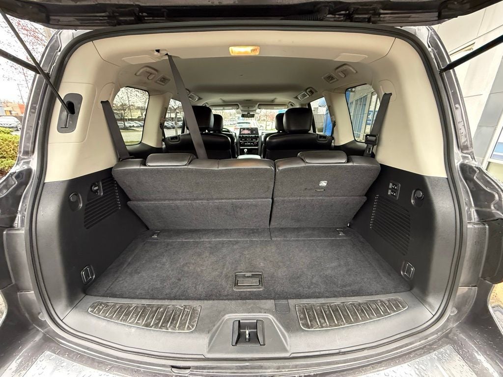 2024 INFINITI QX80 LUXE