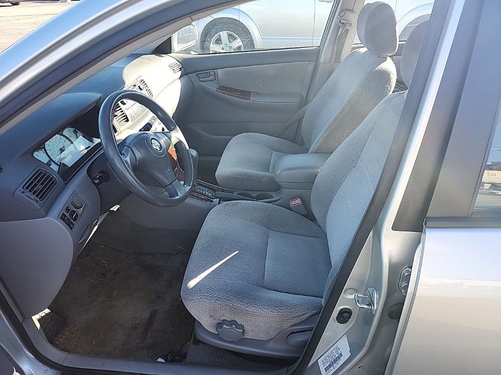 2004 Toyota Corolla LE