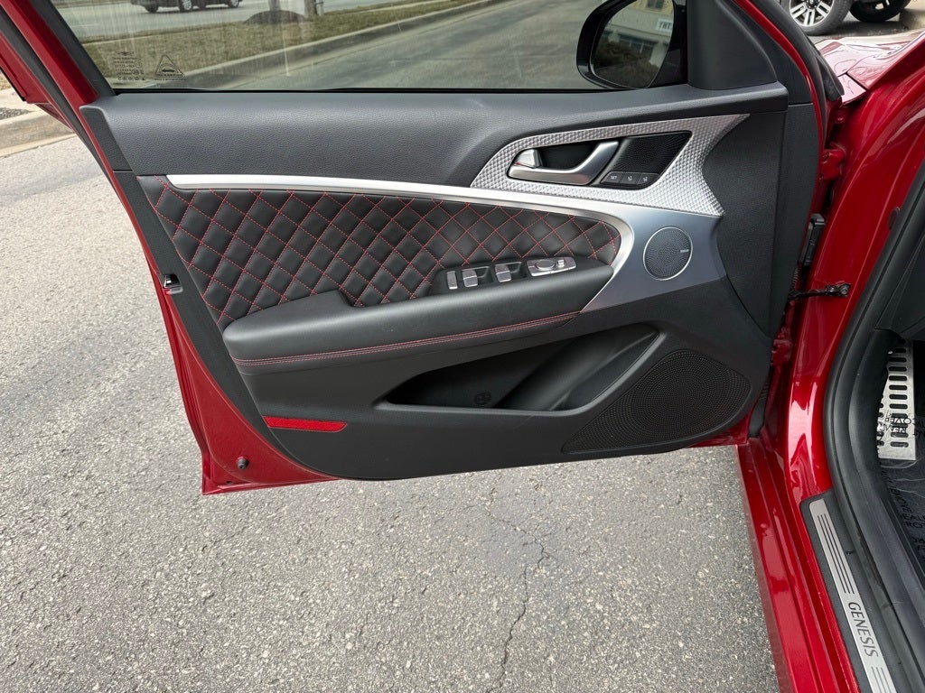 2023 Genesis G70 3.3T