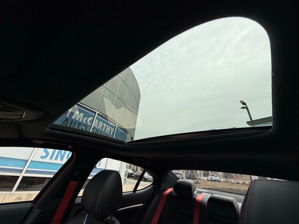 2023 Genesis G70 3.3T