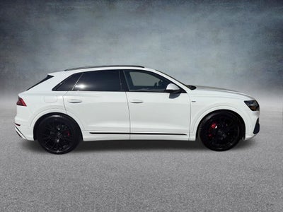 2022 Audi Q8 55 Prestige quattro