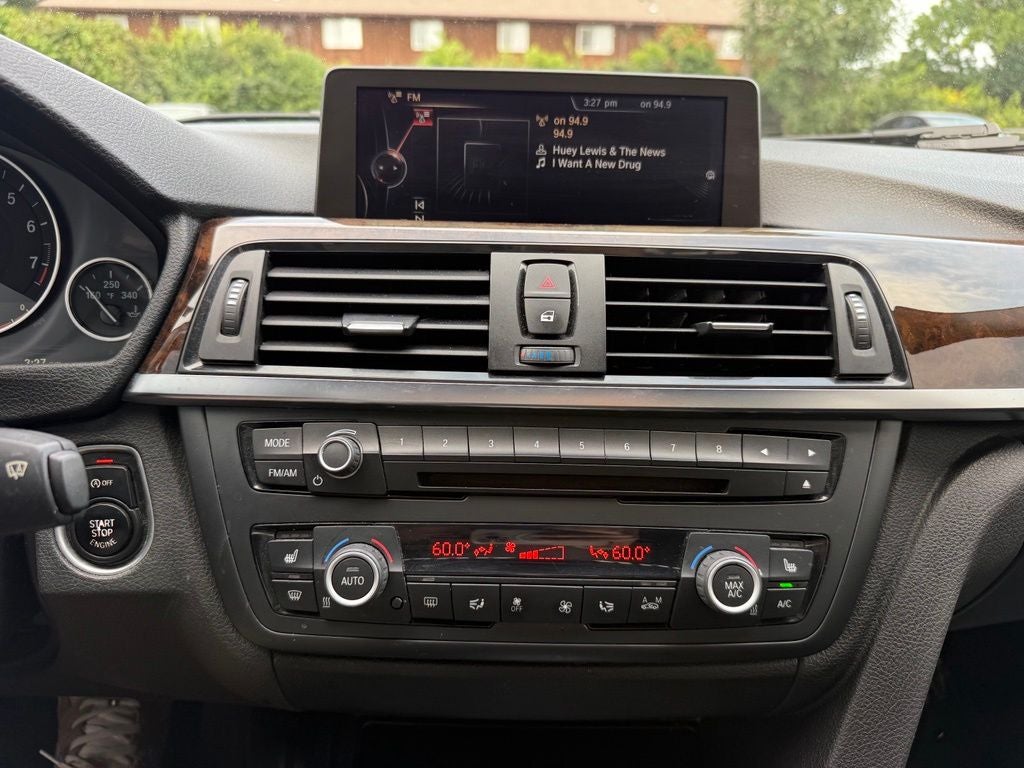 2015 BMW 3 Series 328i xDrive