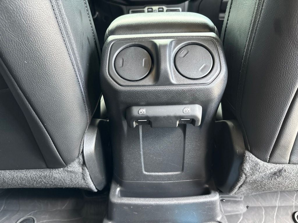 2023 Jeep Wrangler 4-Door Freedom 4x4