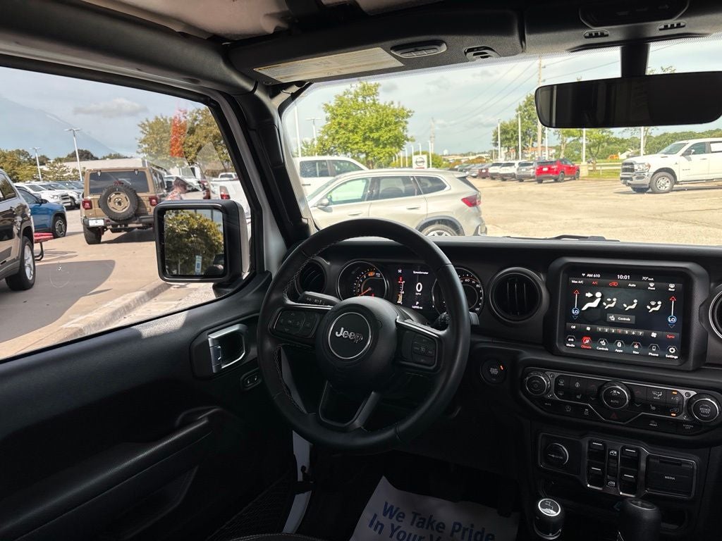 2023 Jeep Wrangler 4-Door Freedom 4x4