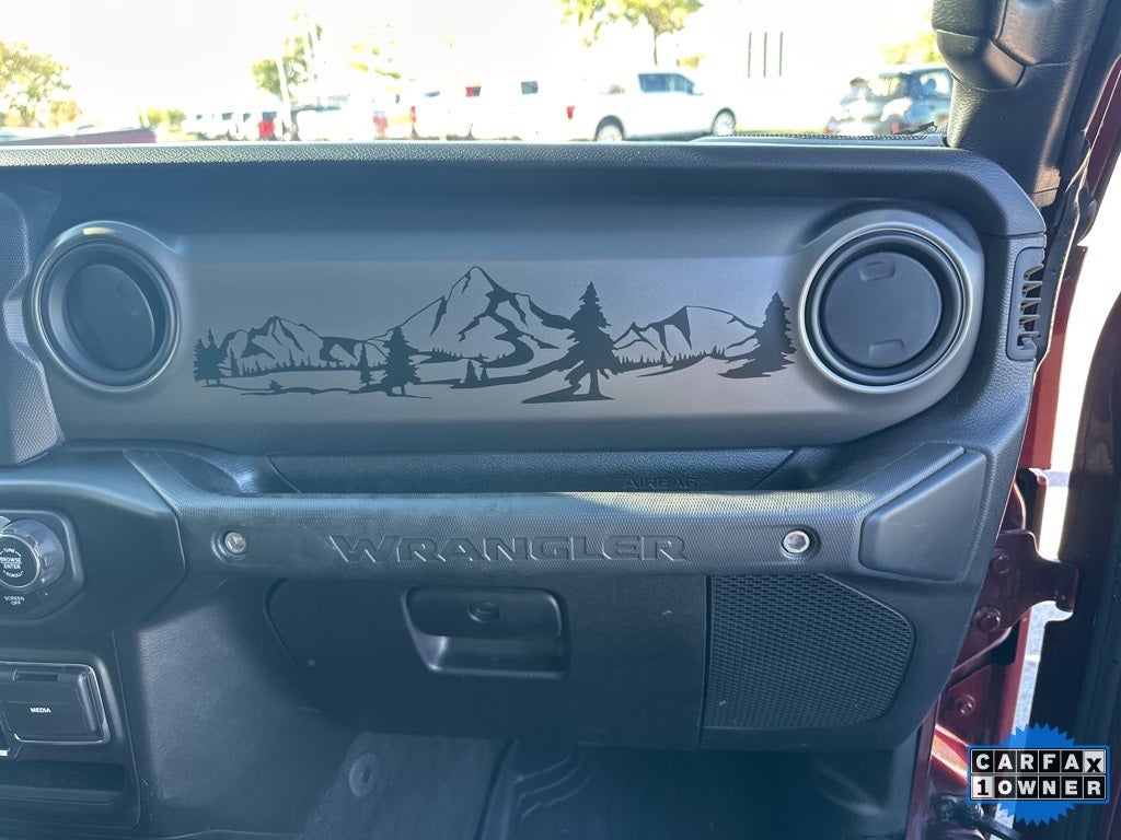 2021 Jeep Wrangler Unlimited Willys