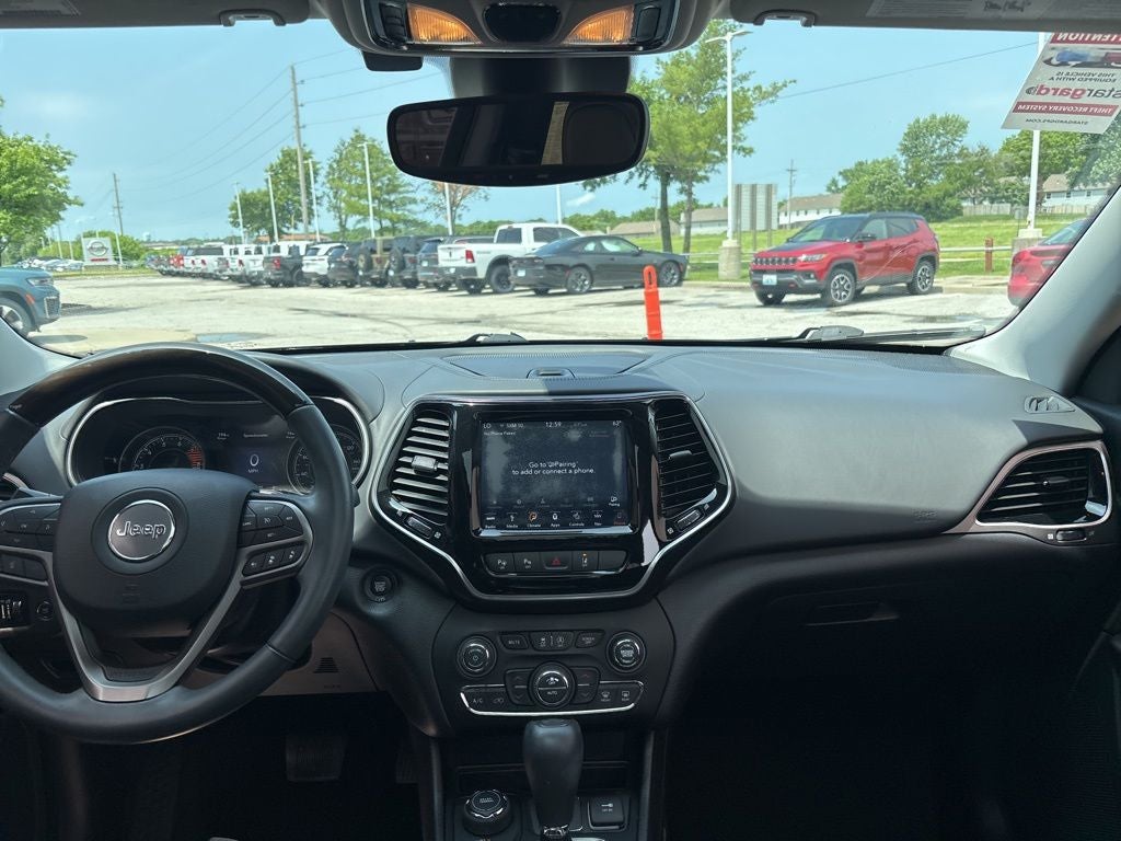 2019 Jeep Cherokee Overland