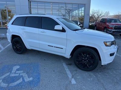 2020 Jeep Grand Cherokee Altitude