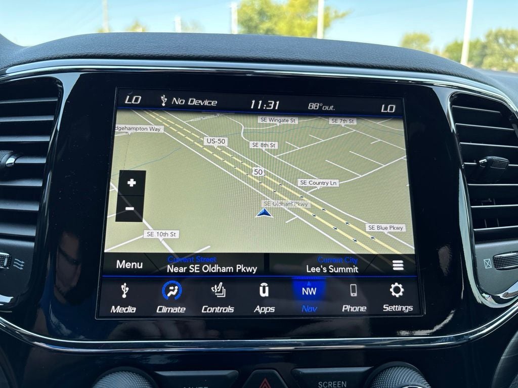 2021 Jeep Grand Cherokee Laredo X 4x4