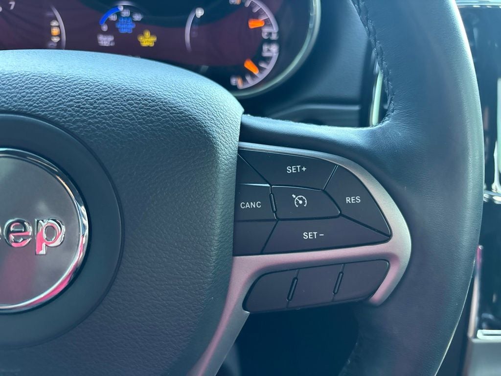 2021 Jeep Grand Cherokee Laredo X 4x4