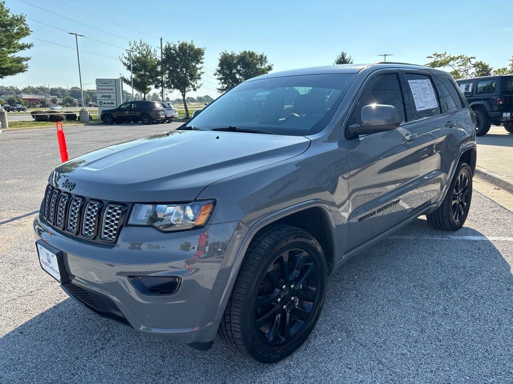 2021 Jeep Grand Cherokee Laredo X 4x4
