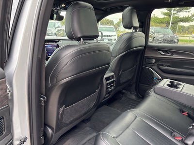 2022 Jeep Grand Cherokee Overland 4x4