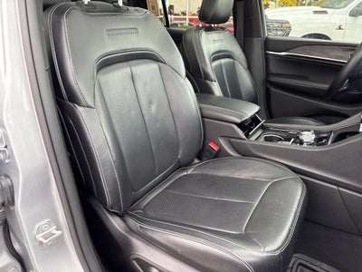 2022 Jeep Grand Cherokee Overland 4x4