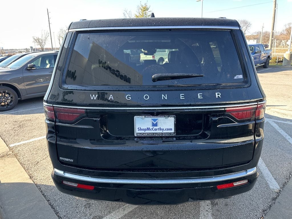 2024 Jeep Wagoneer Base