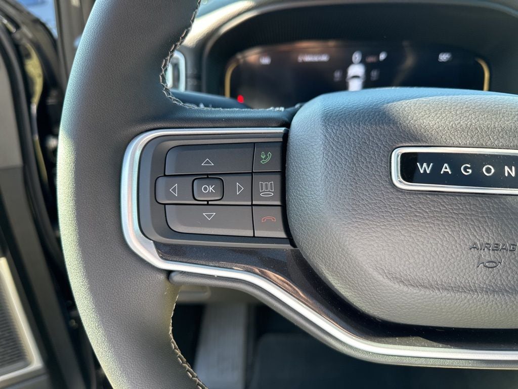 2024 Jeep Wagoneer Base