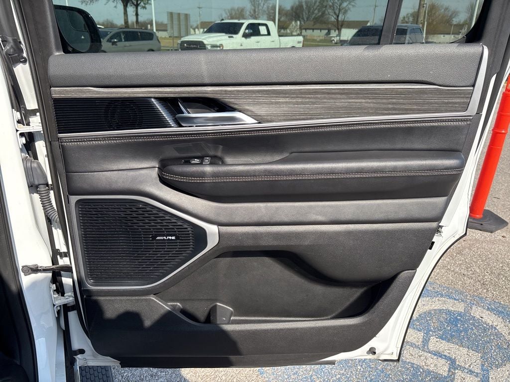 2023 Jeep Wagoneer Series III