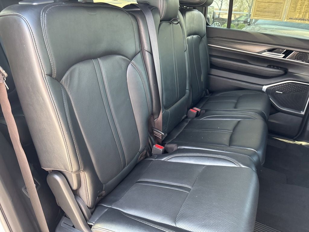 2023 Jeep Wagoneer Series III