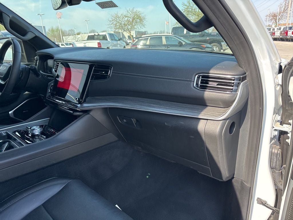 2023 Jeep Wagoneer Series III