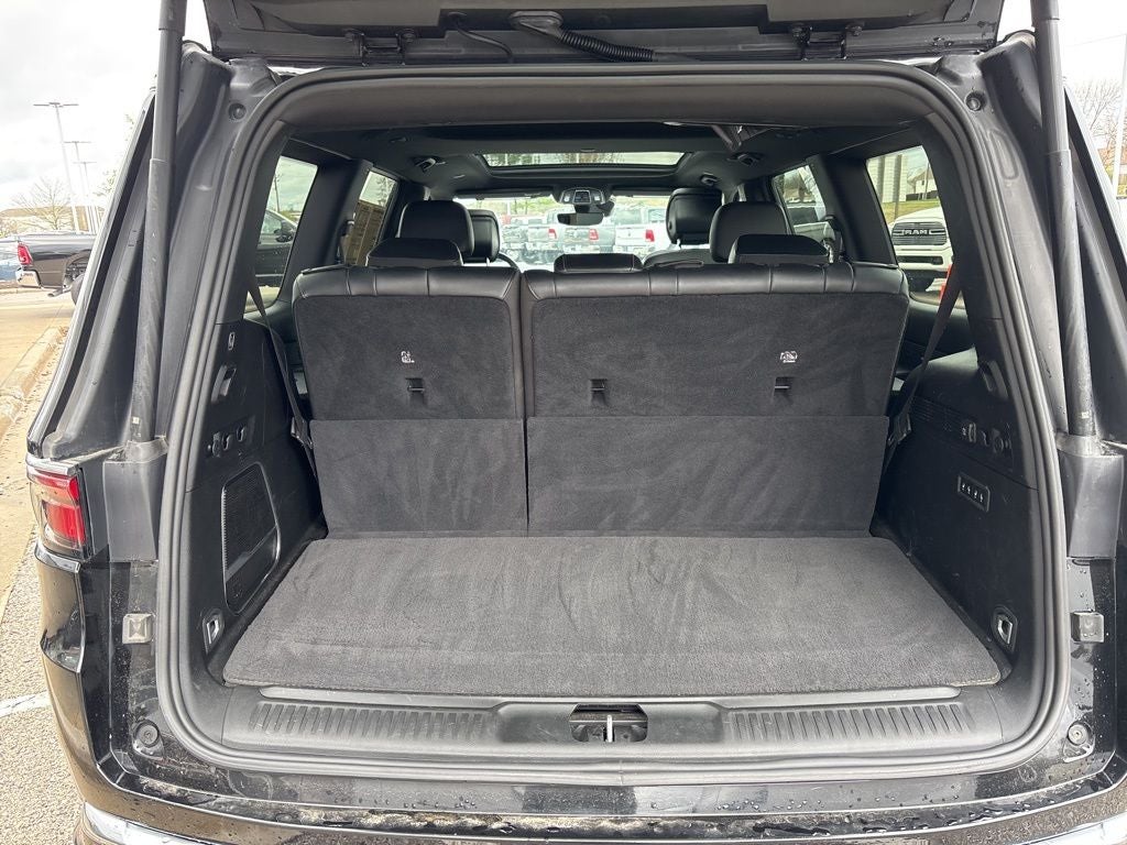 2022 Jeep Wagoneer Series III