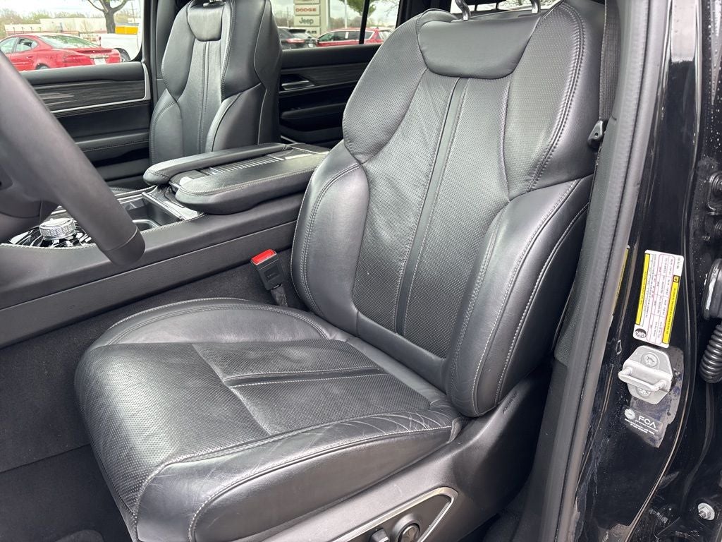 2022 Jeep Wagoneer Series III