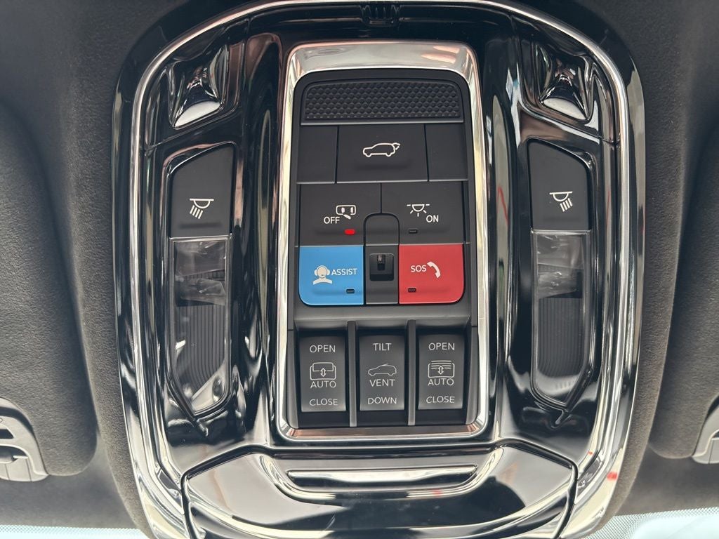2023 Jeep Grand Wagoneer Series III