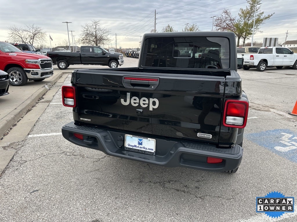 2023 Jeep Gladiator Overland