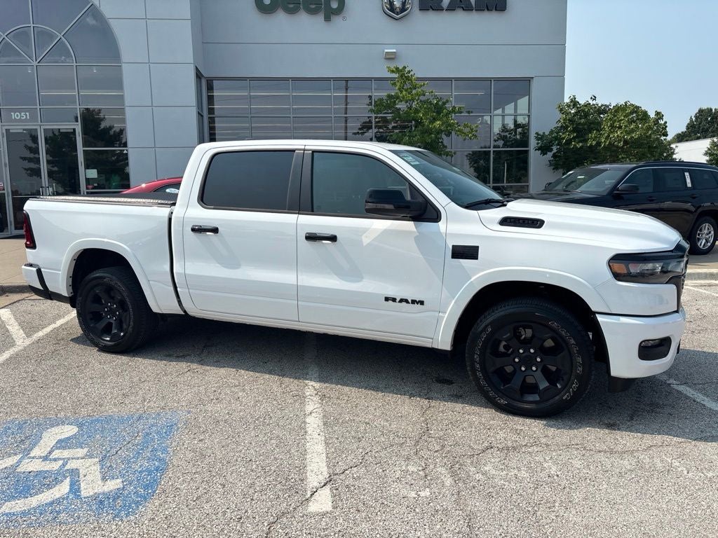 2025 RAM 1500 Big Horn Crew Cab 4x4 5'7' Box
