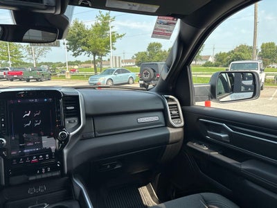 2025 RAM 1500 Big Horn Crew Cab 4x4 5'7' Box