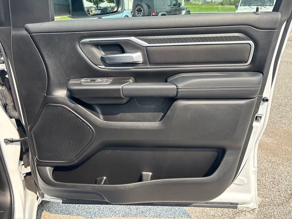 2025 RAM 1500 Big Horn Crew Cab 4x4 5'7' Box