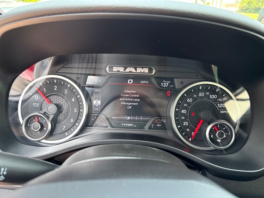 2025 RAM 1500 Big Horn Crew Cab 4x4 5'7' Box