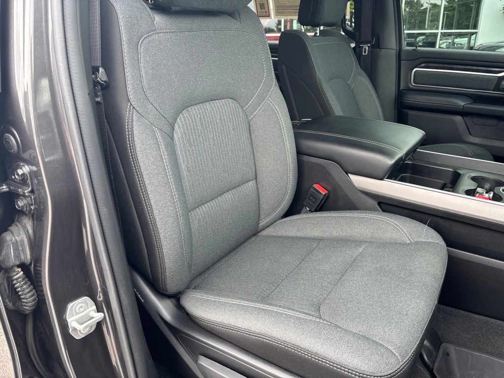 2021 RAM 1500 Big Horn Crew Cab 4x4 5'7' Box