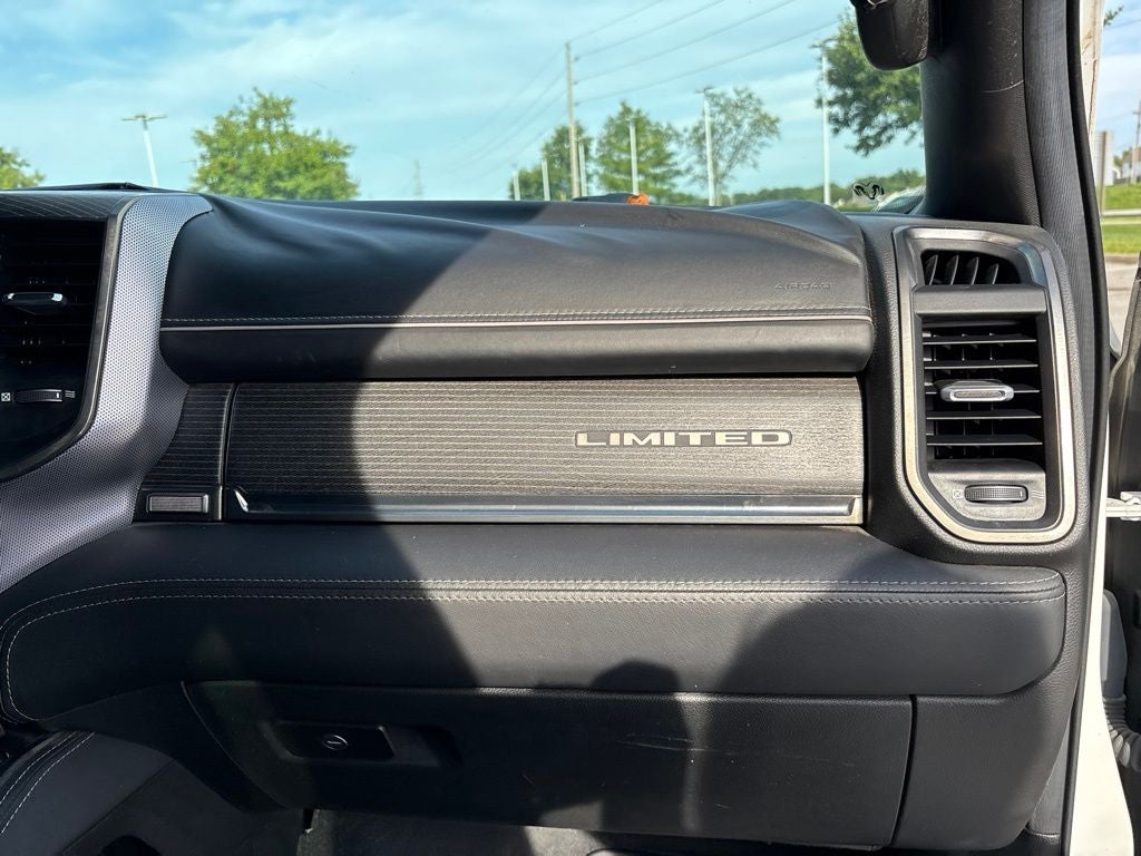 2019 RAM 1500 Limited Crew Cab 4x4 5'7' Box