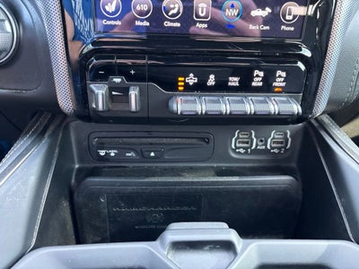 2019 RAM 1500 Limited Crew Cab 4x4 5'7' Box
