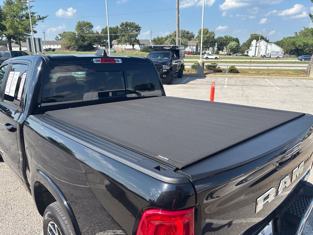 2025 RAM 1500 Laramie Crew Cab 4x4 5'7' Box