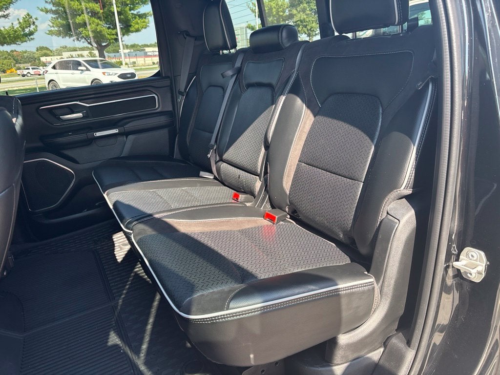 2025 RAM 1500 Laramie Crew Cab 4x4 5'7' Box
