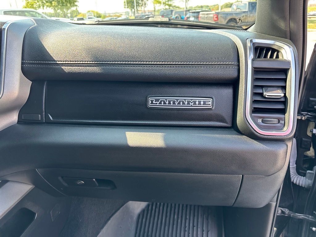 2025 RAM 1500 Laramie Crew Cab 4x4 5'7' Box