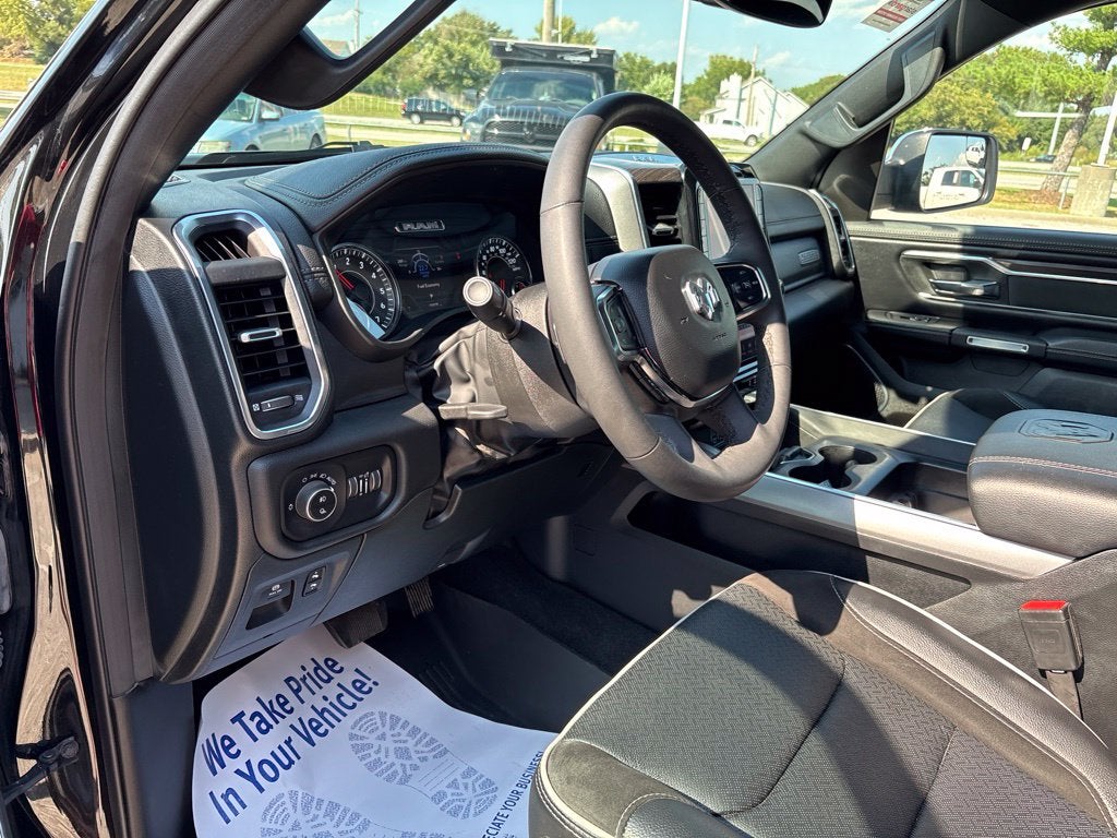2025 RAM 1500 Laramie Crew Cab 4x4 5'7' Box