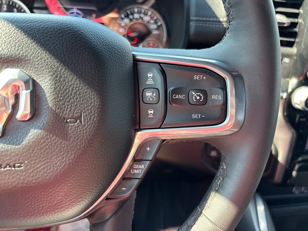 2025 RAM 1500 Laramie Crew Cab 4x4 5'7' Box