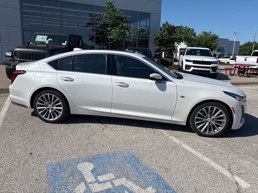 2020 Cadillac CT5 Premium Luxury
