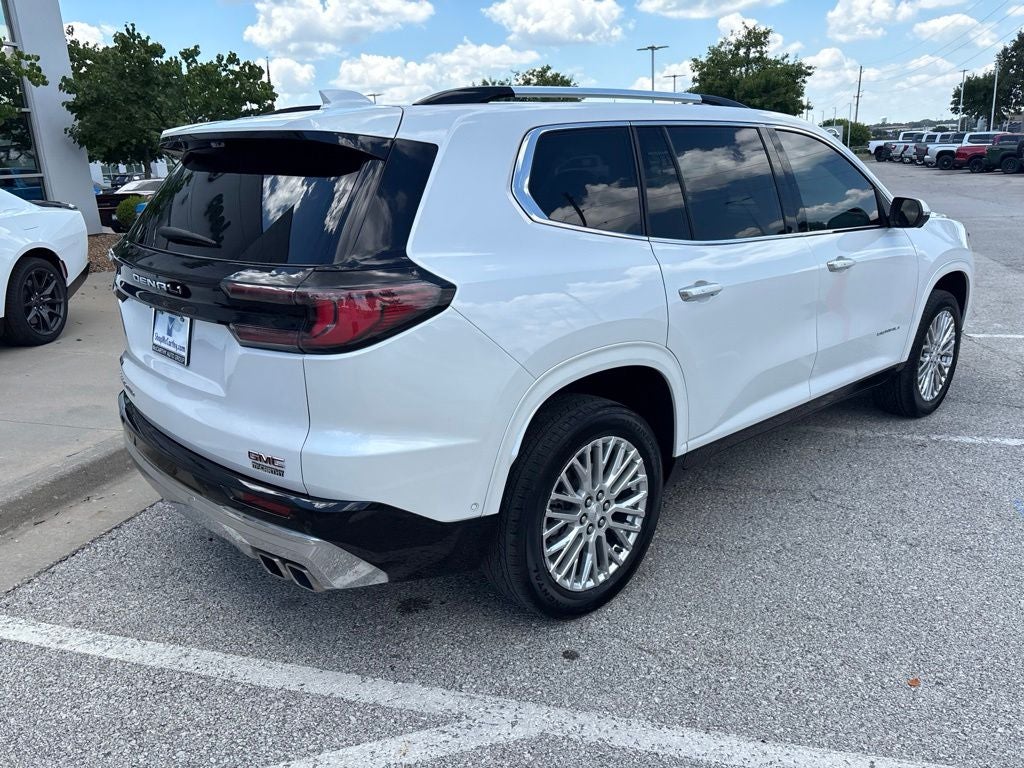 2024 GMC Acadia Denali