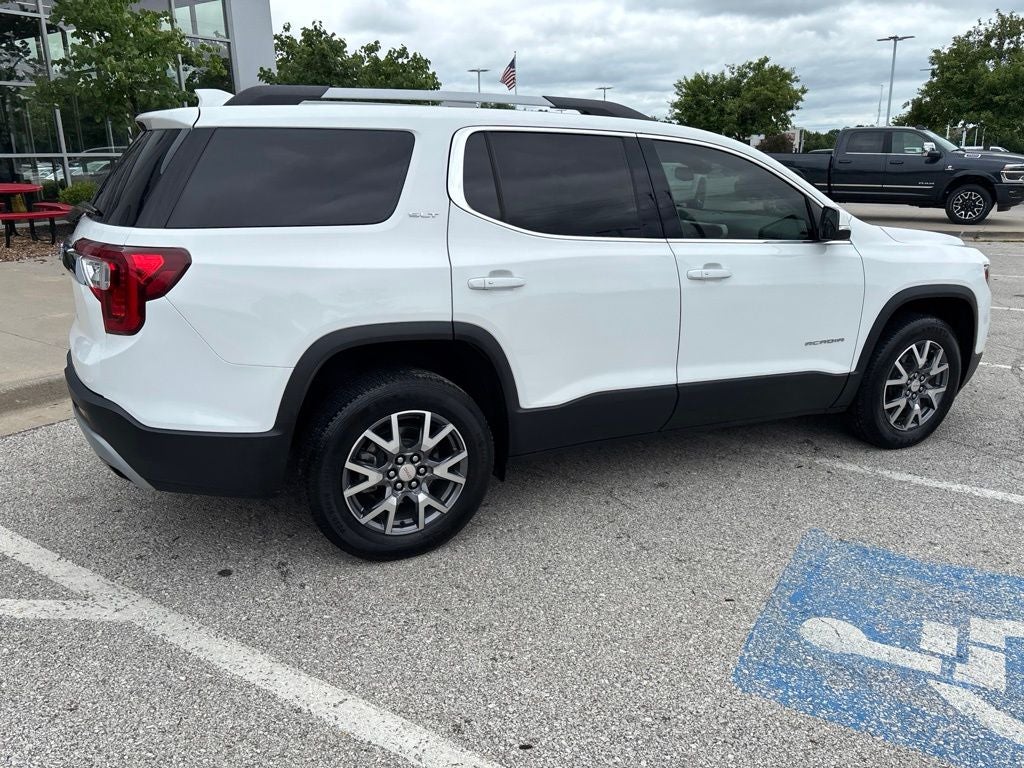 2023 GMC Acadia FWD SLT