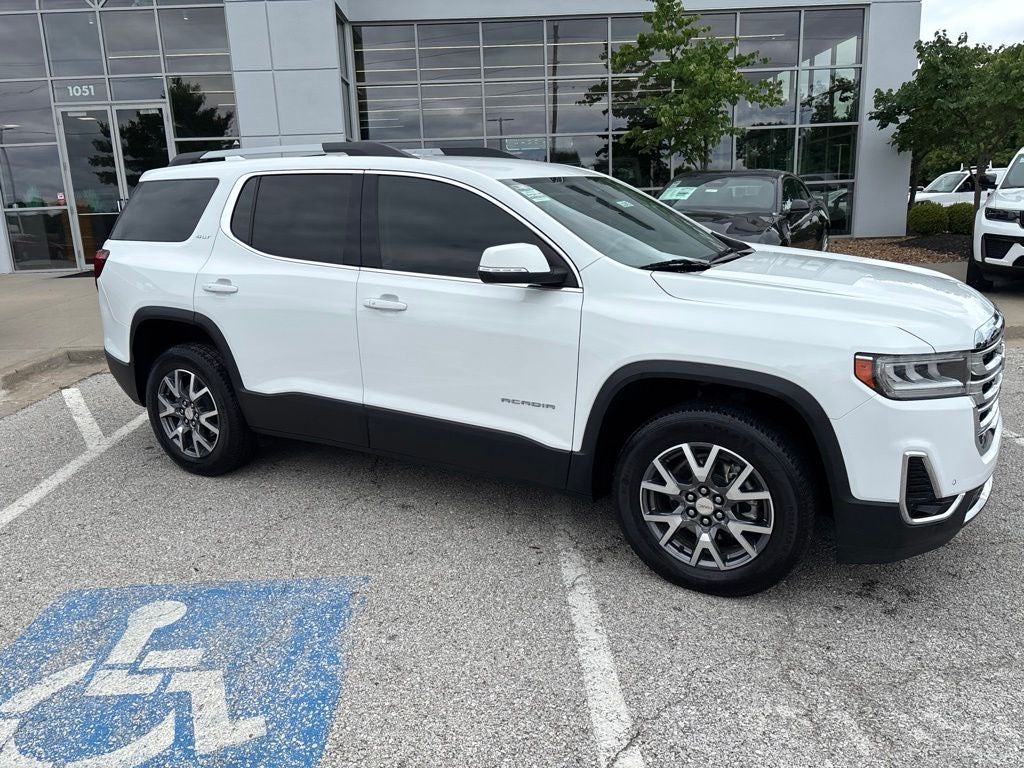 2023 GMC Acadia FWD SLT