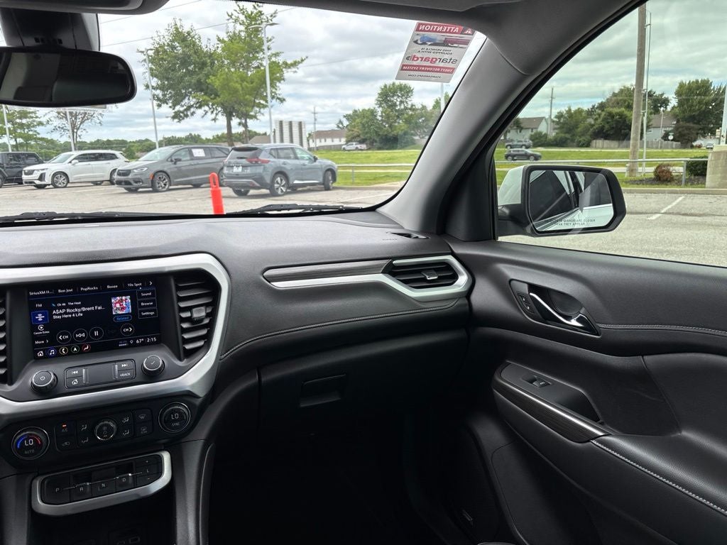 2023 GMC Acadia FWD SLT