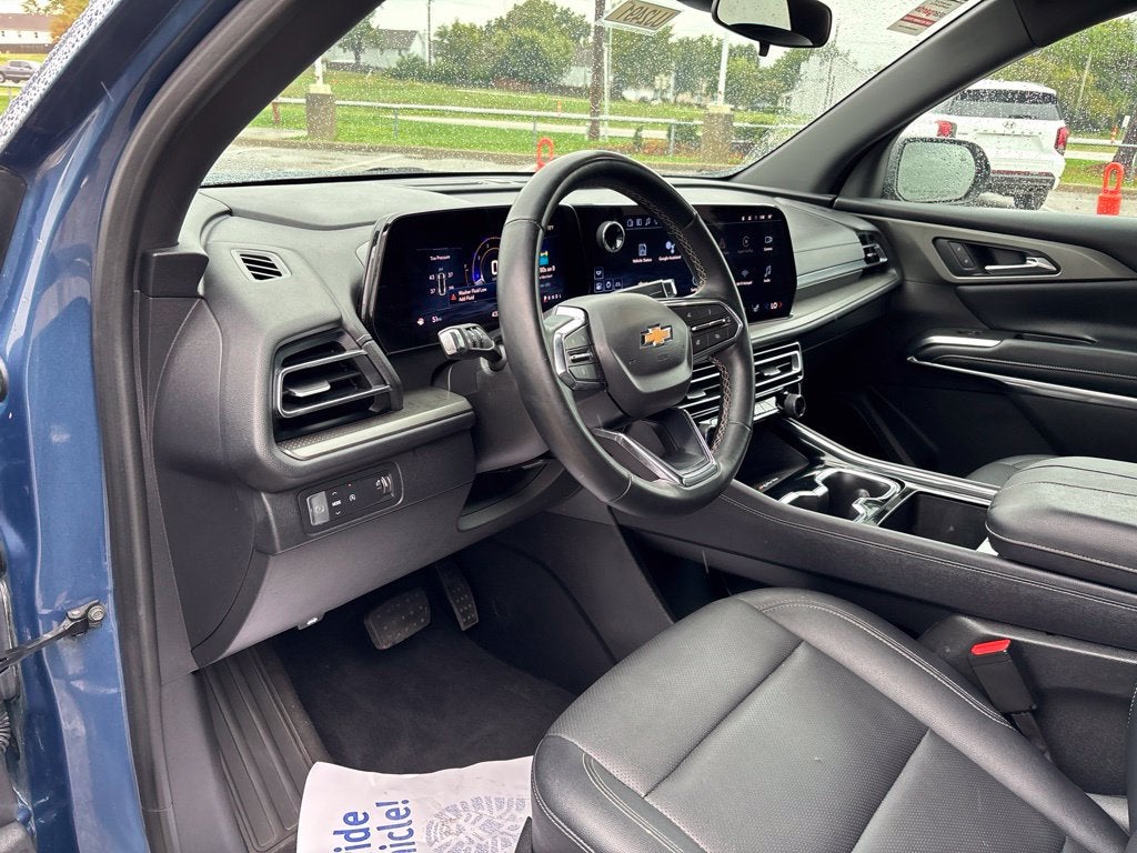 2025 Chevrolet Traverse FWD LT