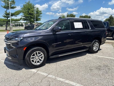 2024 Chevrolet Suburban LT