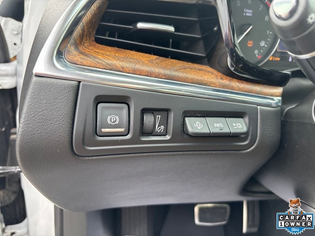 2020 Cadillac XT5 AWD Sport