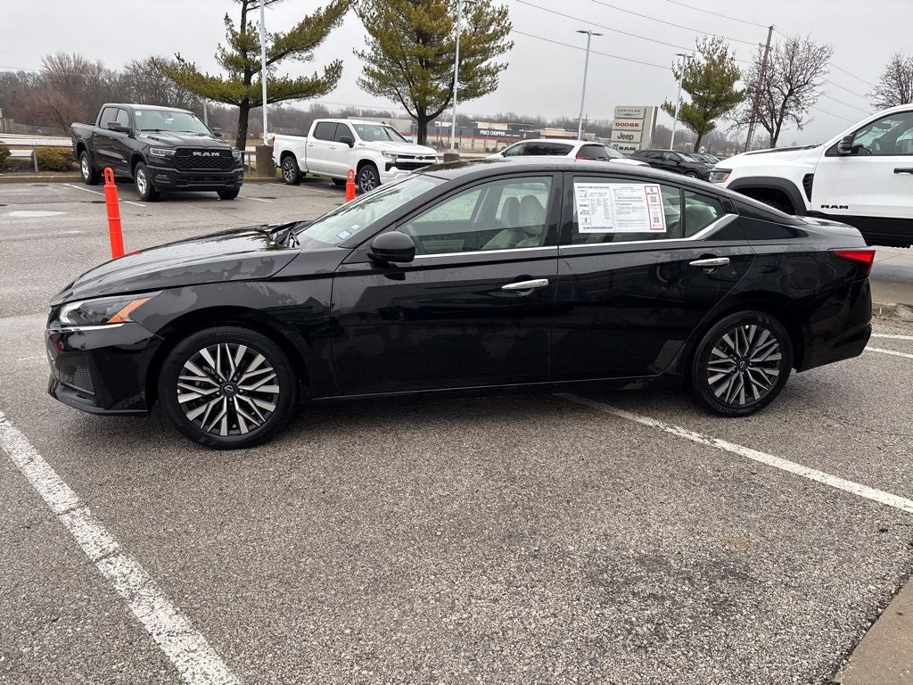 2025 Nissan Altima 2.5 SV