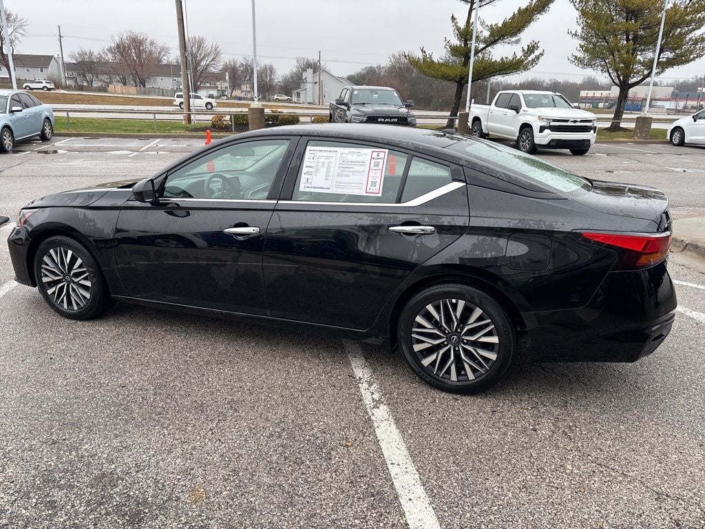 2025 Nissan Altima 2.5 SV