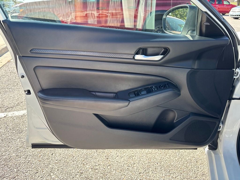 2025 Nissan Altima SV AWD