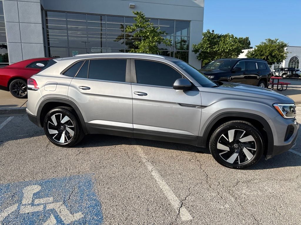 2026 Volkswagen Atlas Cross Sport SE